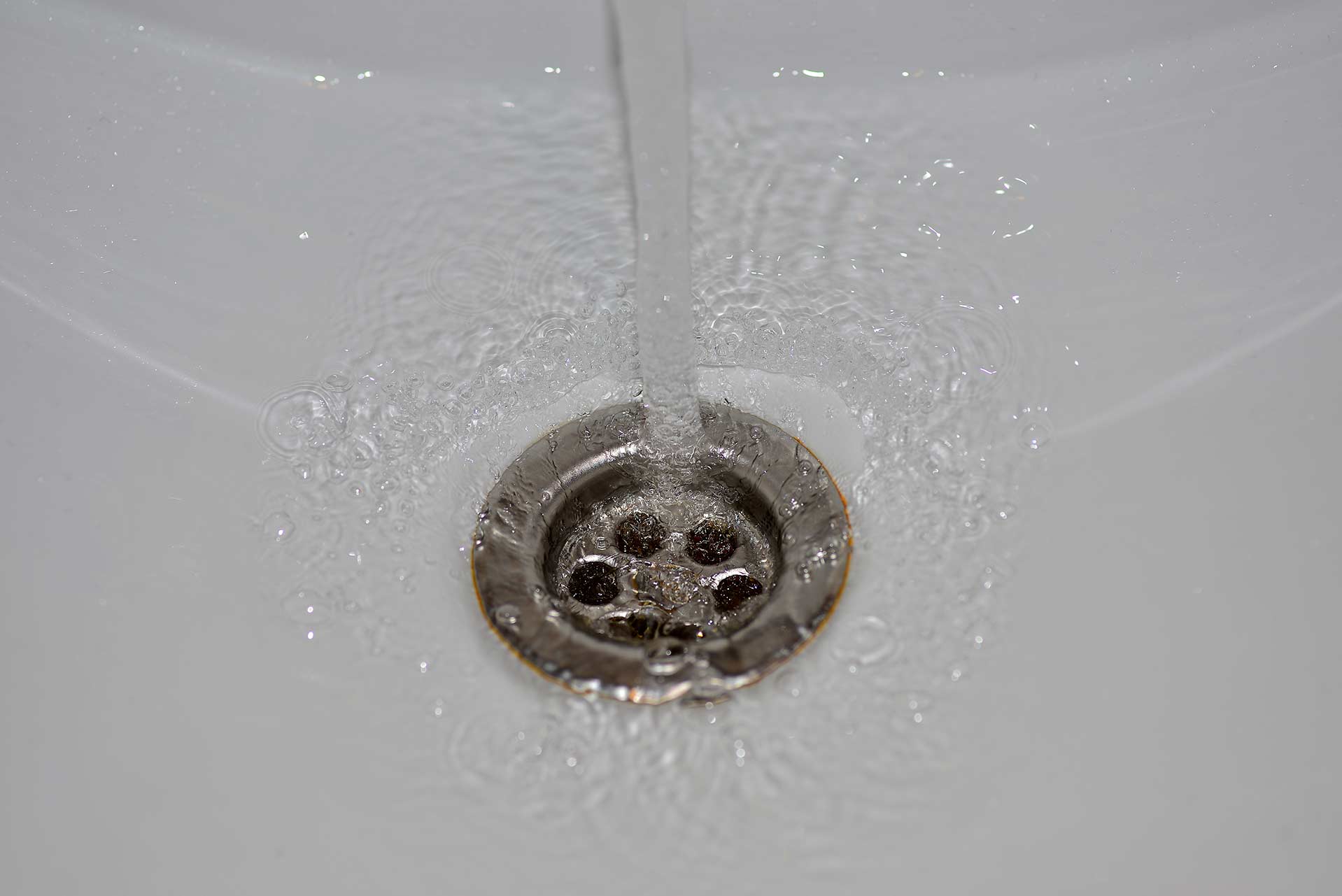 A2B Drains provides services to unblock blocked sinks and drains for properties in Rotherham.